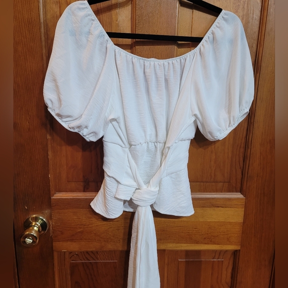 Altar's State peplum top - Picture 3 of 3